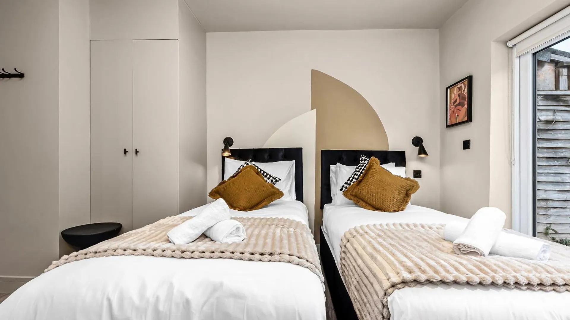 Daire Posh Studio Stay With Functional Kitchenette Londra Birleşik Krallık